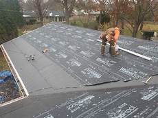 Installing Synthetic Roof Underlayment